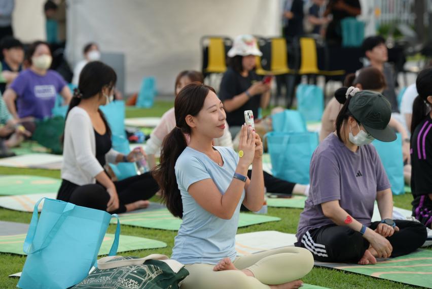 2025 광화문광장 달빛요가